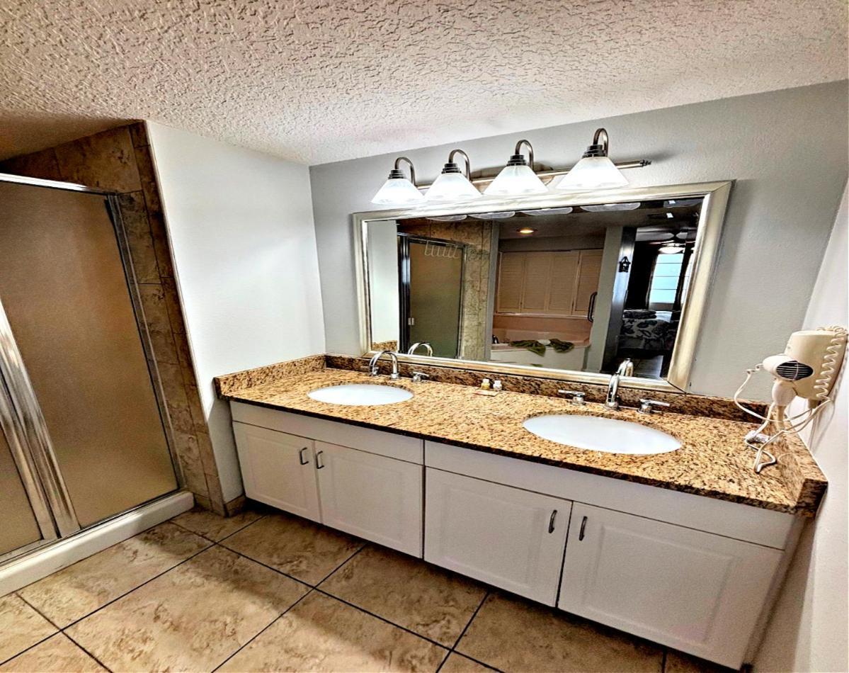2 Bedroom Resort Condo Direct Oceanfront Wyndham Ocean Walk - Daytona Funland 2226 Daytona Beach Zewnętrze zdjęcie